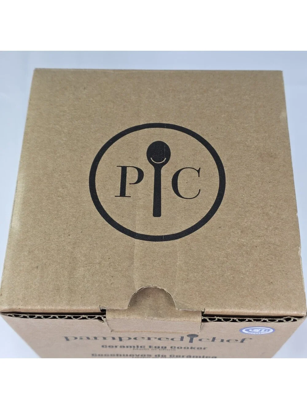 Pampered Chef Ceramic Microwave Egg Cooker W/Lid & Silicone Sleeve #1529 New